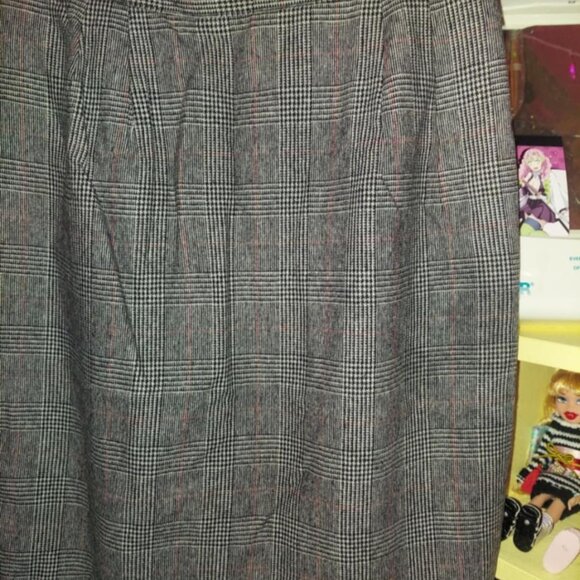 Suit skirt - Picture 3 of 7